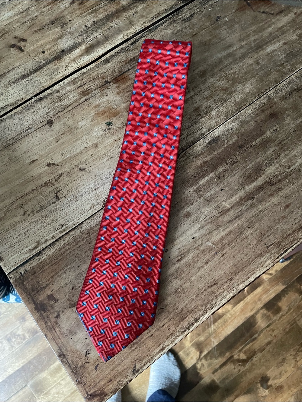 Austin Reed red geometric silk tie
